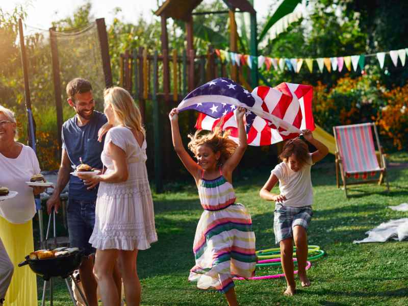 4th-of-july-outdoor-brunch-ideas