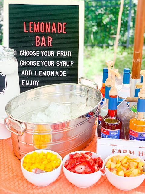 lemonade-bar-for-4th-of-july-picnic-ideas