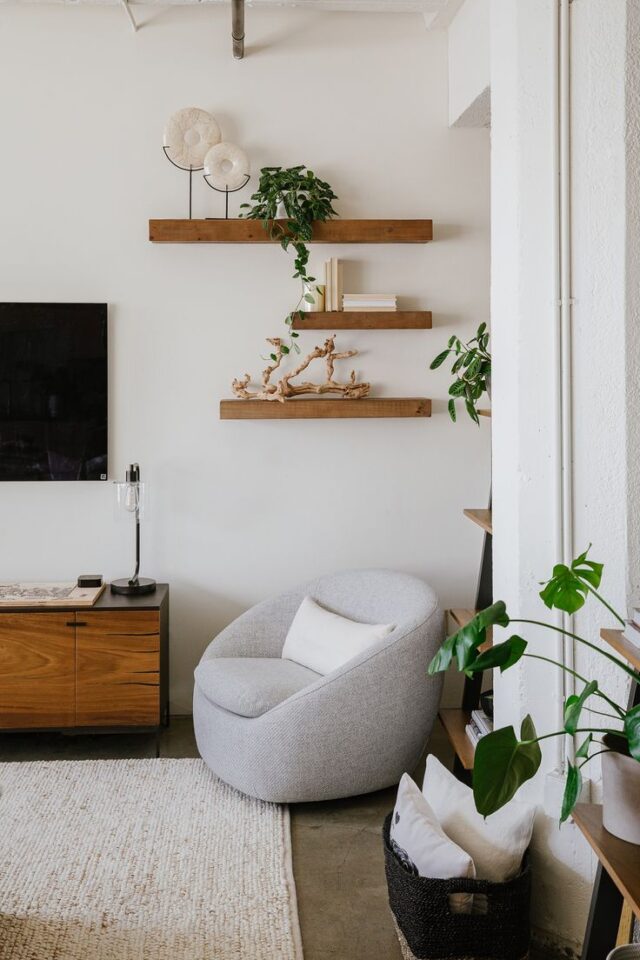 18 BUDGET FRIENDLY READING NOOK IDEAS FOR BEDROOM - Anuri's Journey