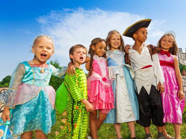 25 DIY DISNEY HALLOWEEN COSTUME IDEAS