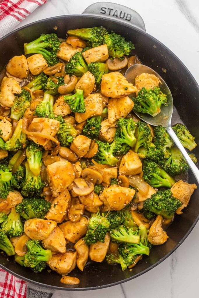 35 EASY HEALTHY WEEKNIGHT DINNER IDEAS FOR THE FAMILY - Anuri's Journey