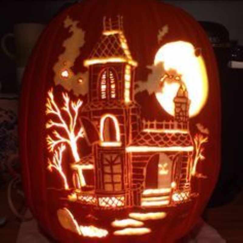 haunted-house-pumpkin-carving-ideas-