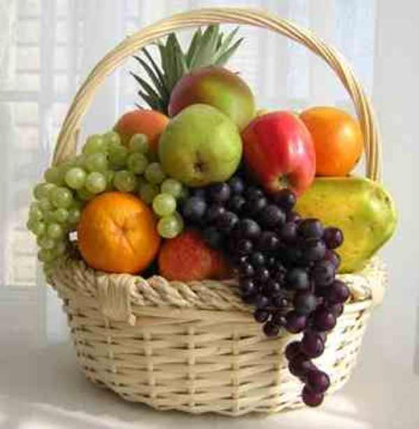 fruit-basket-thanksgiving-gift-ideas