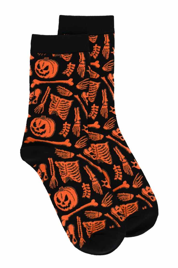 halloween-socks-for-halloween-spooky-basket-ideas