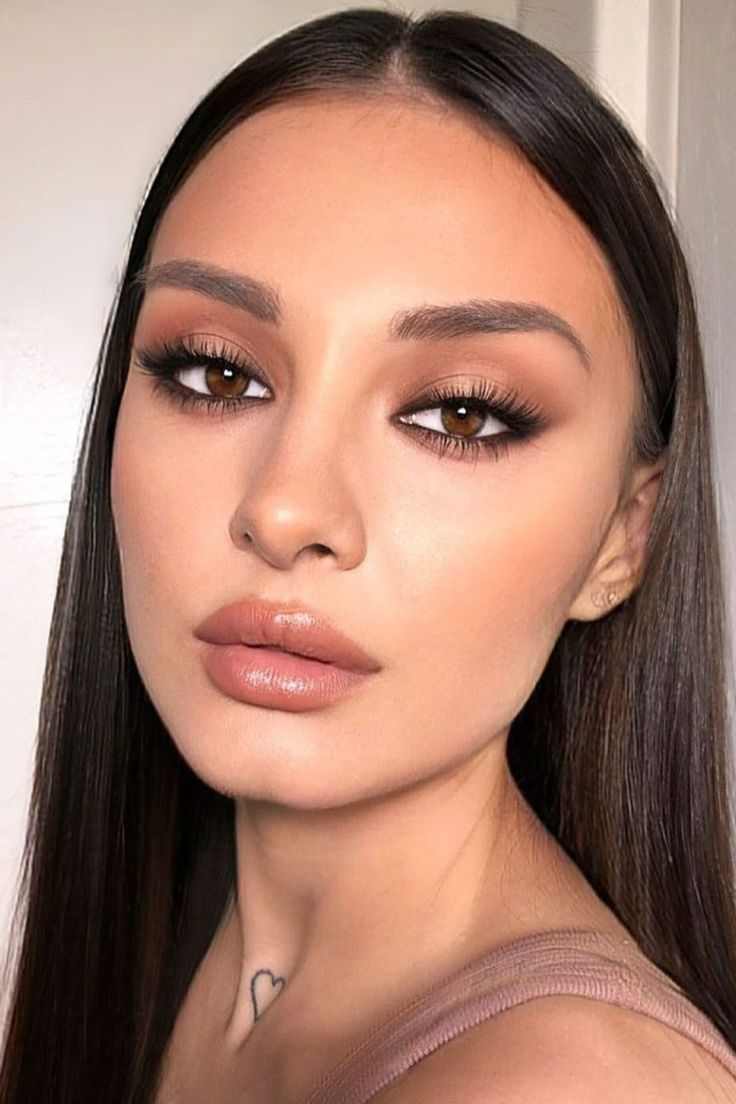 soft-smoky-eyes-for-makeup-ideas-for-thanksgiving