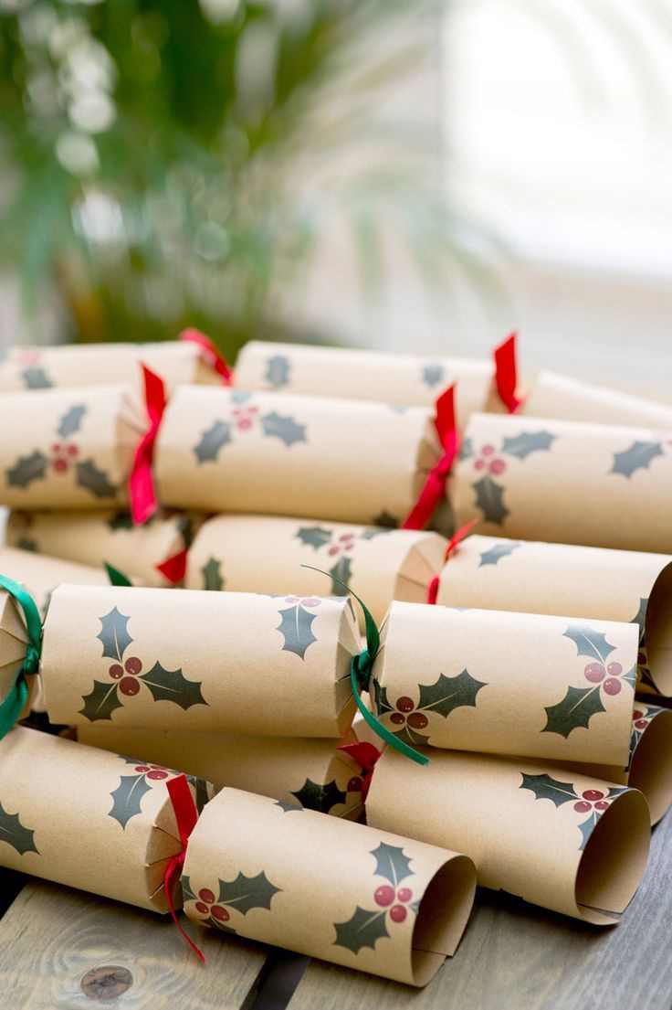 christmas-crackers