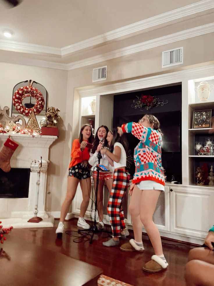 christmas-karaoke-christmas-pajama-party