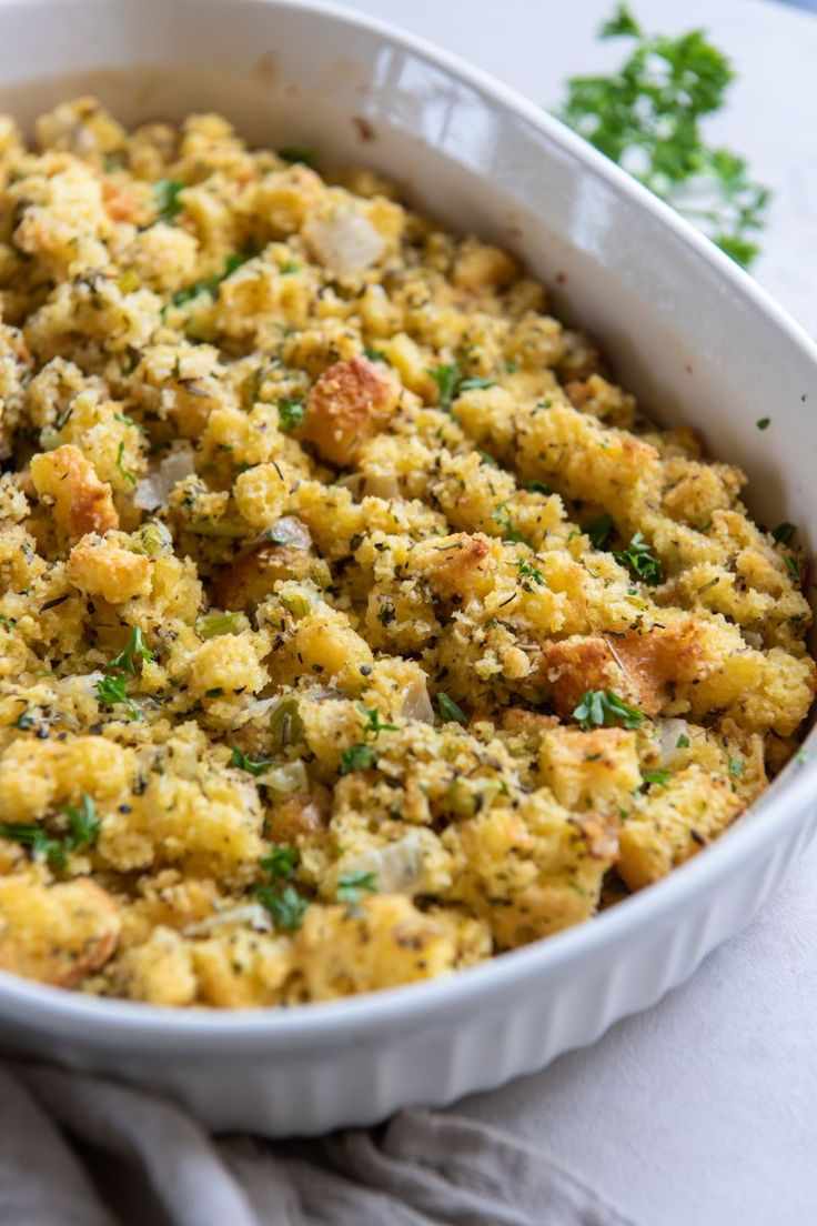 cornbread-stuffing-casserole-thanksgiving-casserole-idea