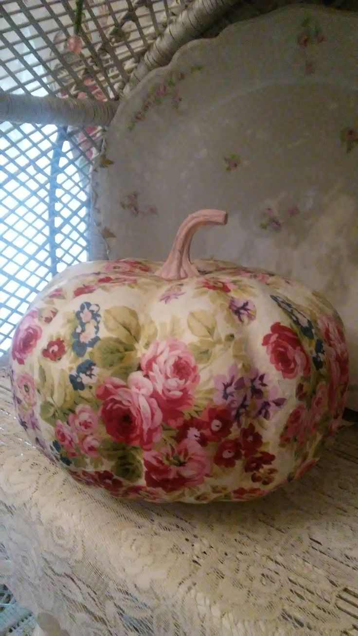 decoupage-pumpkin-thanksgiving-crafts-for-adults