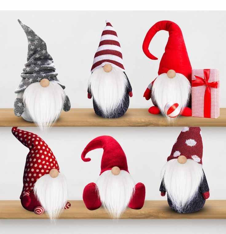 festive-figurines-diy-christmas-shelf-decor