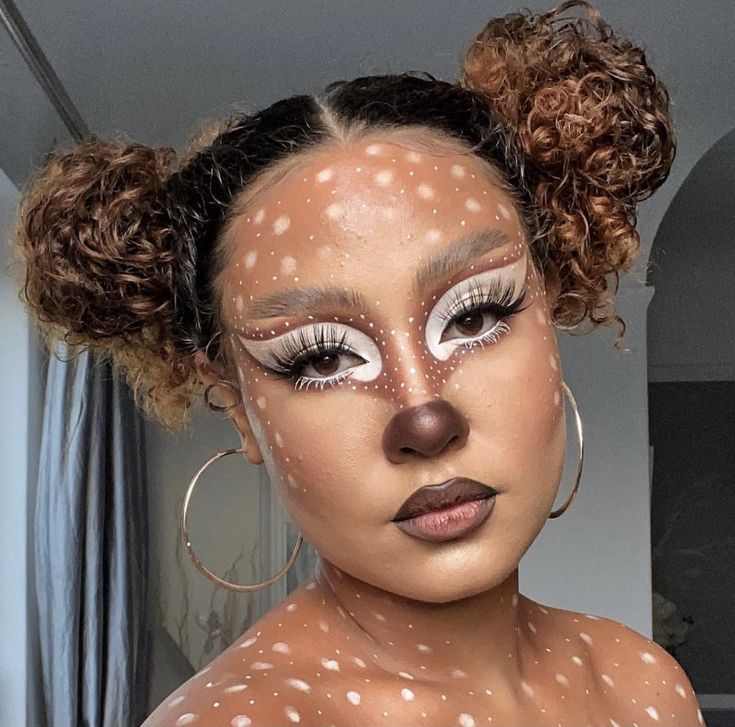 golden-glam-deer-halloween-deer-makeup