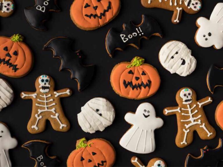 25 FUN AND FREE HALLOWEEN ACTIVITIES TO ENJOY