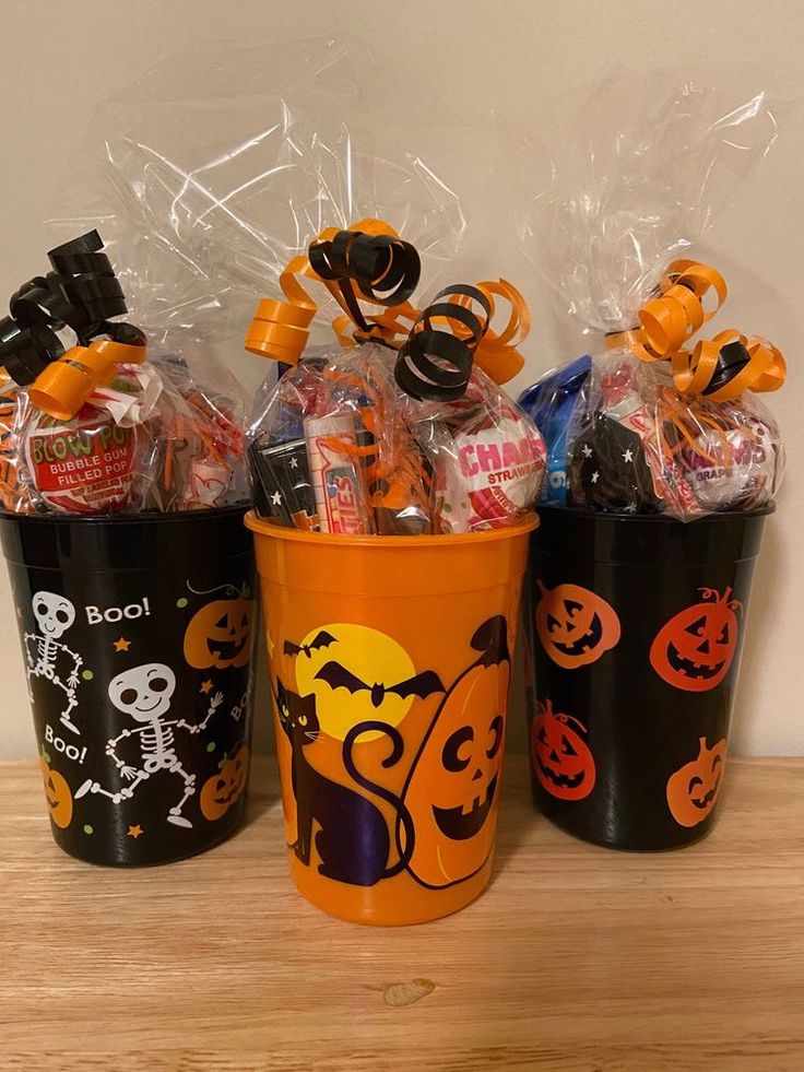 halloween-themed-gift-basket-halloween-costume-contest-gift-ideas