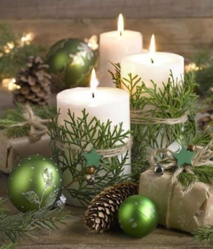 holiday-candles-diy-christmas-shelf-decor