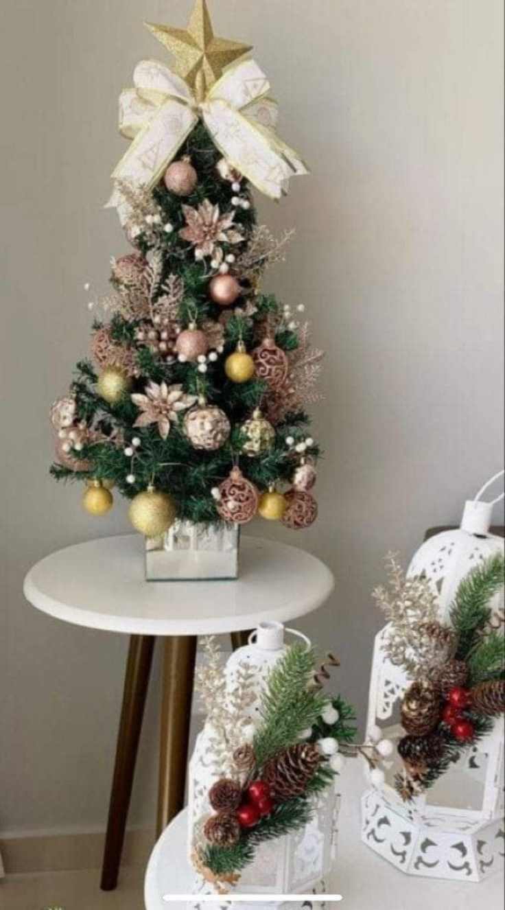 mini-christmas-trees-christmas-brunch-decor-ideas