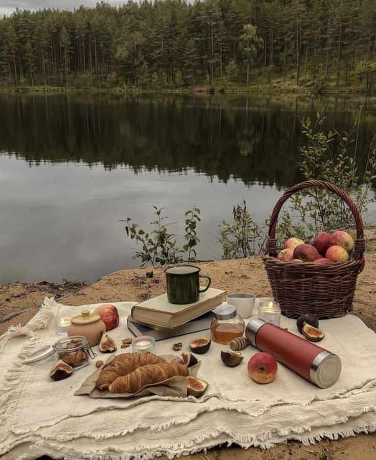 have-a-fall-picnic-fun-falll-activities-for-adults