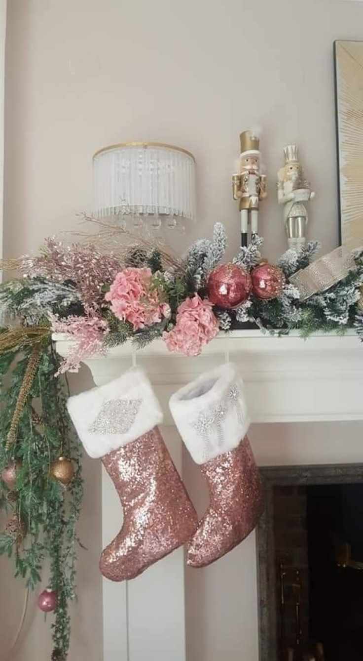 sequin-stocking-christmas-stocking-ideas