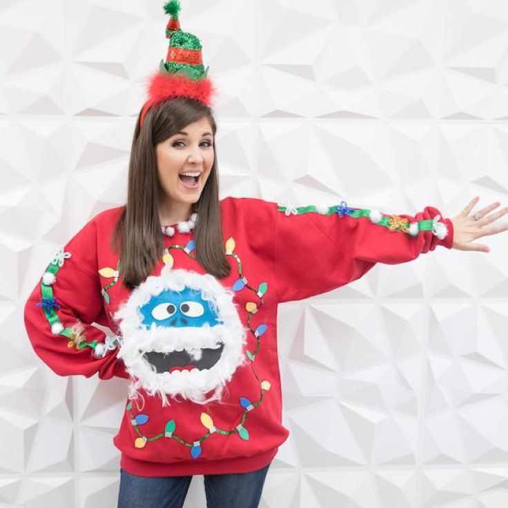 sweater-dance-off-christmas-sweater-party-games