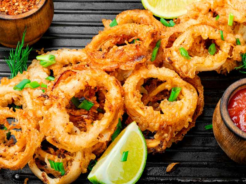 crispy-calamari-new-year's-eve-food-ideas