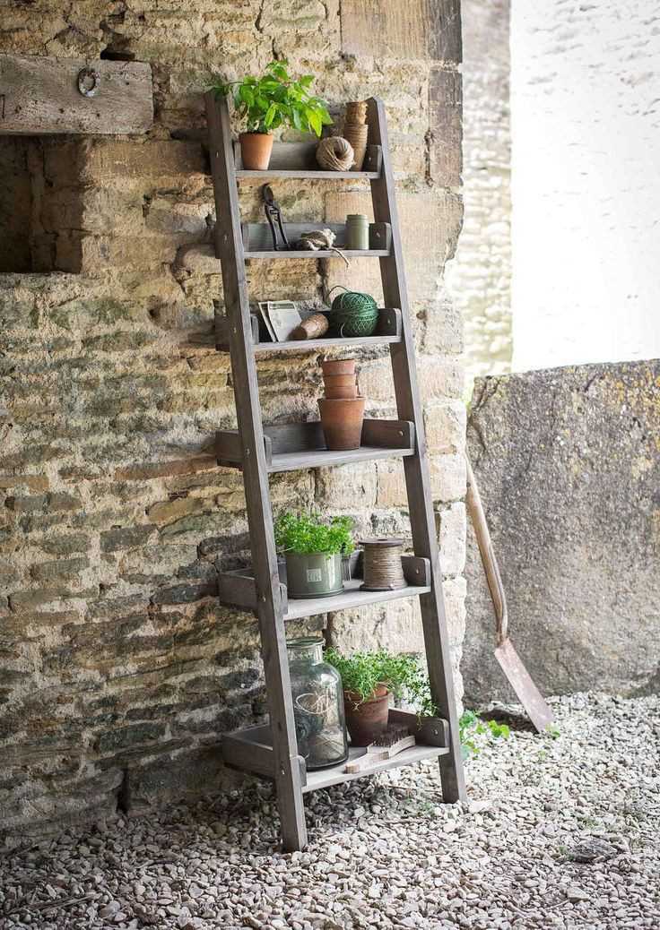 Ladder shelf 