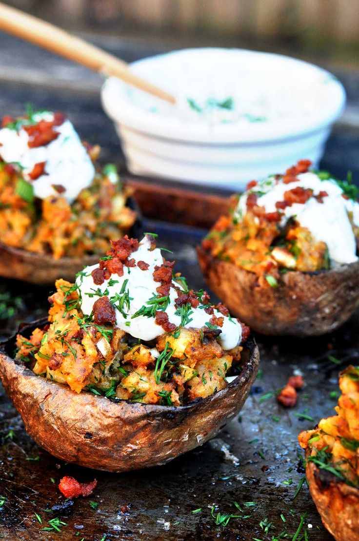 loaded-potato-skins-new-year's-eve-food-ideas