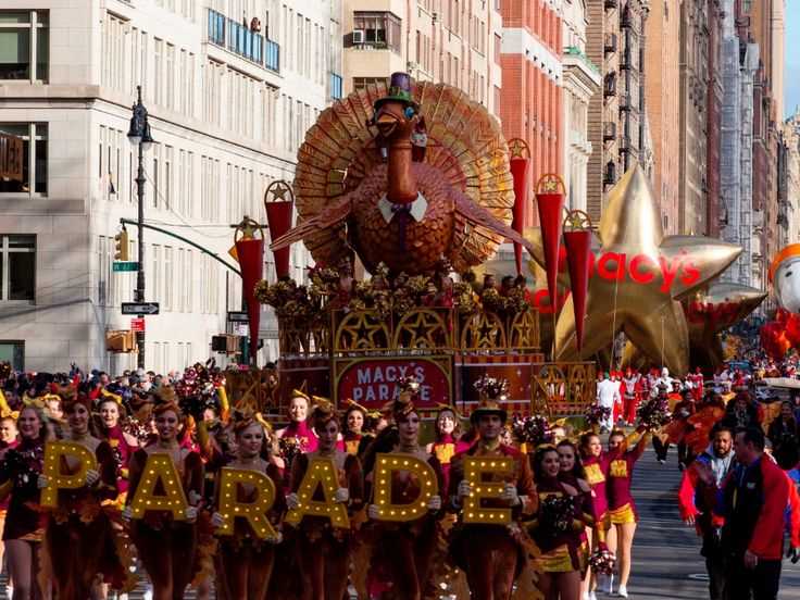 macy's-day-parade-as-one-of-the-exciting-thing-to-do-for-thanksgiving-weekend 