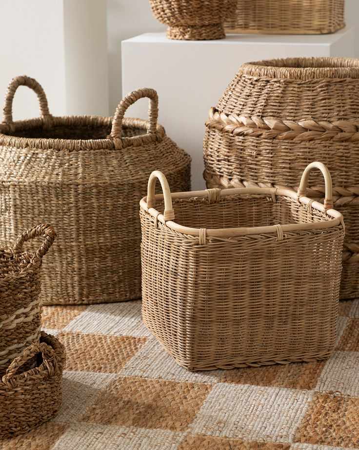 Natural fibre basket