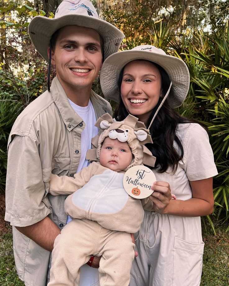 Safari-Adventure-as-a-mom-dad-and-baby-halloween-costume-idea 