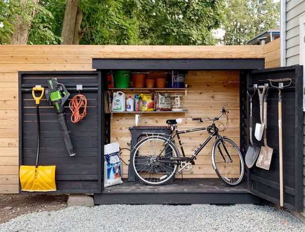 Wall-Mounted-Storage-as-a-way-to-utilize-vertical-space-on-your-balcony-or-patio 