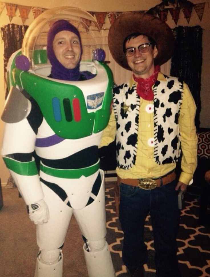 woody-and-buzz-lightyear-in-toystory-halloween-costume-for-siblings