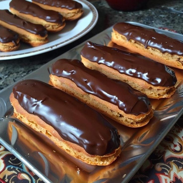 chocolate-eclairs