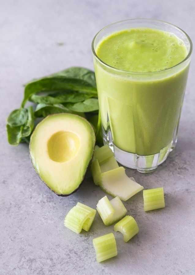 avocado-&-spinach-smoothies-smoothie-recipes-for-weight-loss