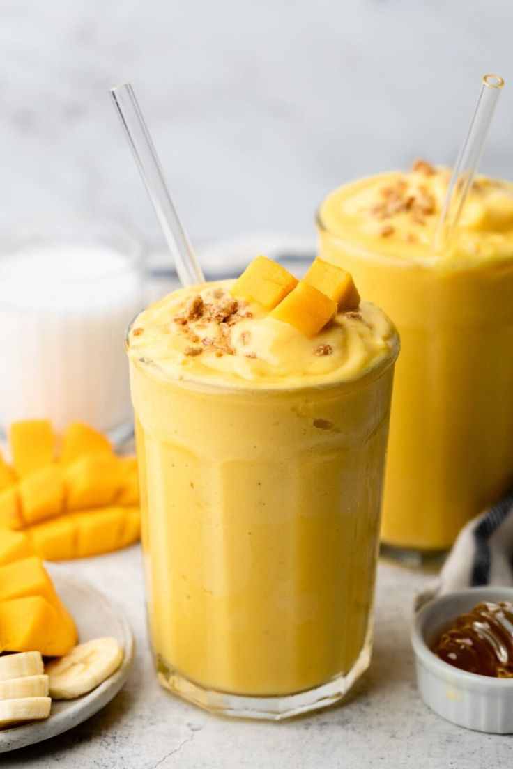 mango-coconut-smoothie-smoothie-recipe-for-weight-loss