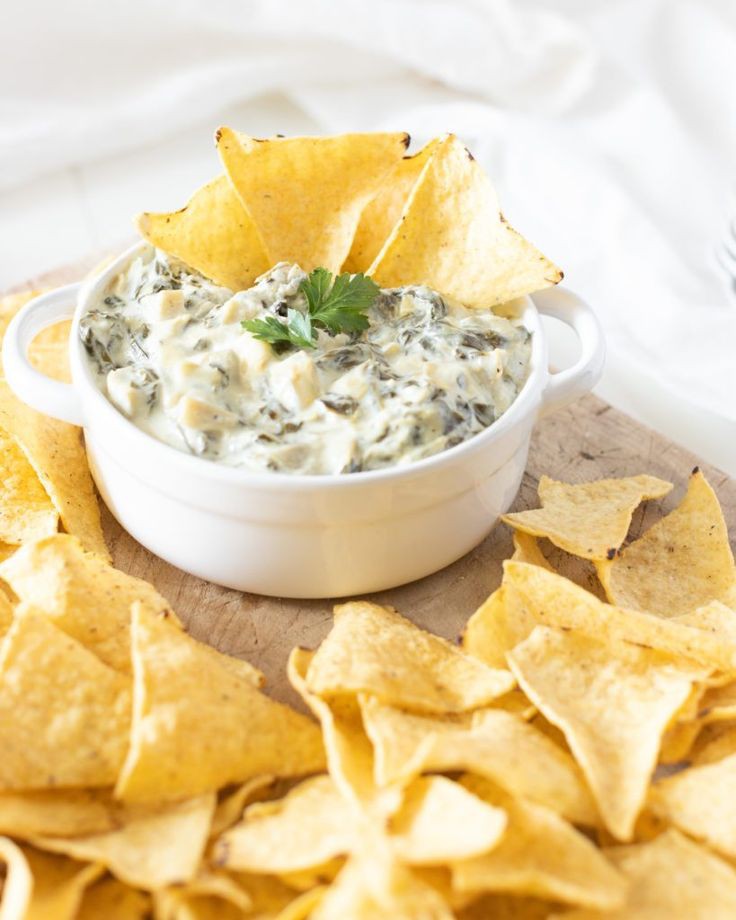 spinach-and-artichoke-dip-appetizer-recipes for-your-party