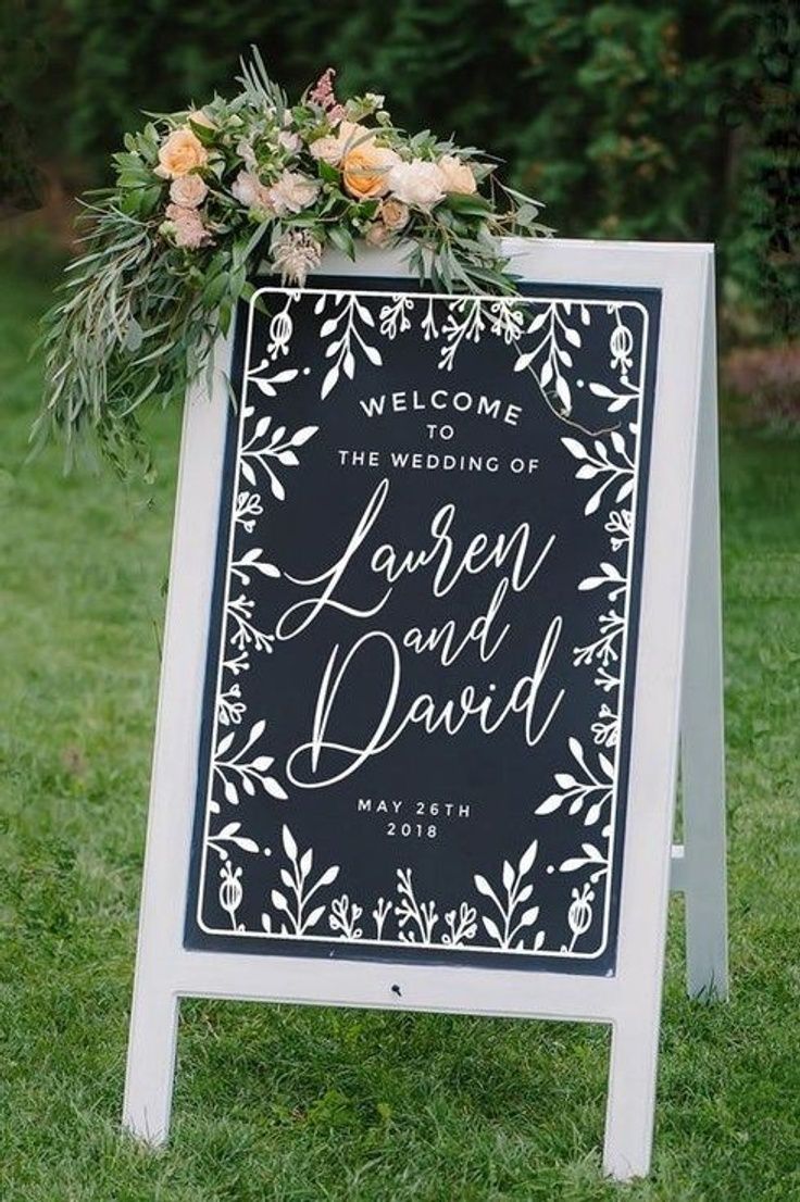 chalkboard-sign-for-wedding