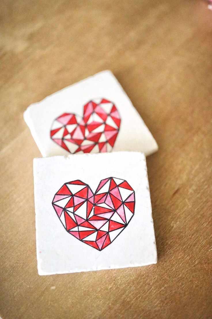 hand-painted-coaster-diy-valentine's-day-gift-for-him