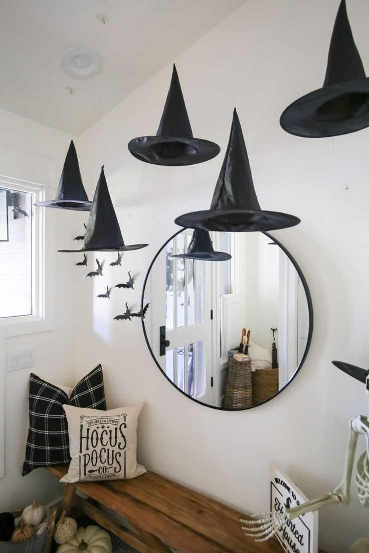 hanging-witch-hats-diy-halloween-decorations