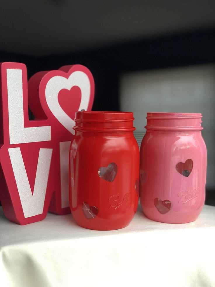 love-themed-mason-jar-vases