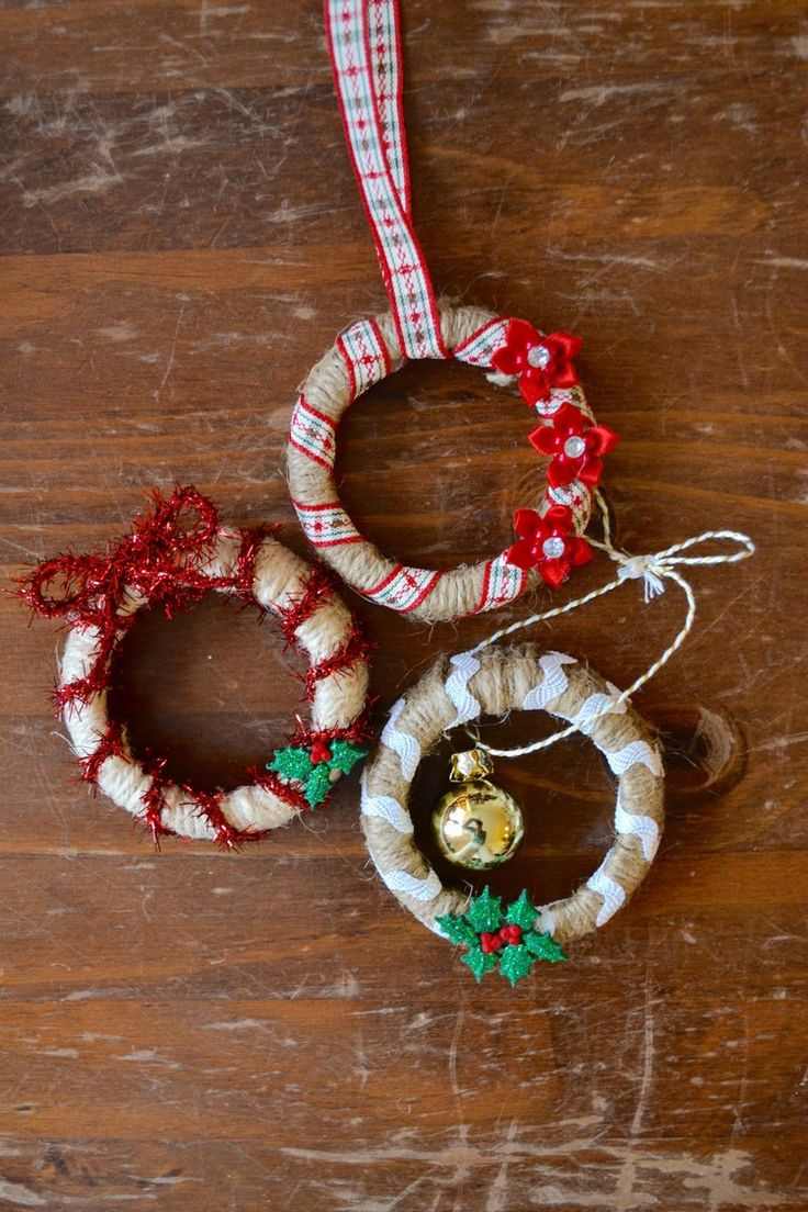 mini-wreaths-ornaments