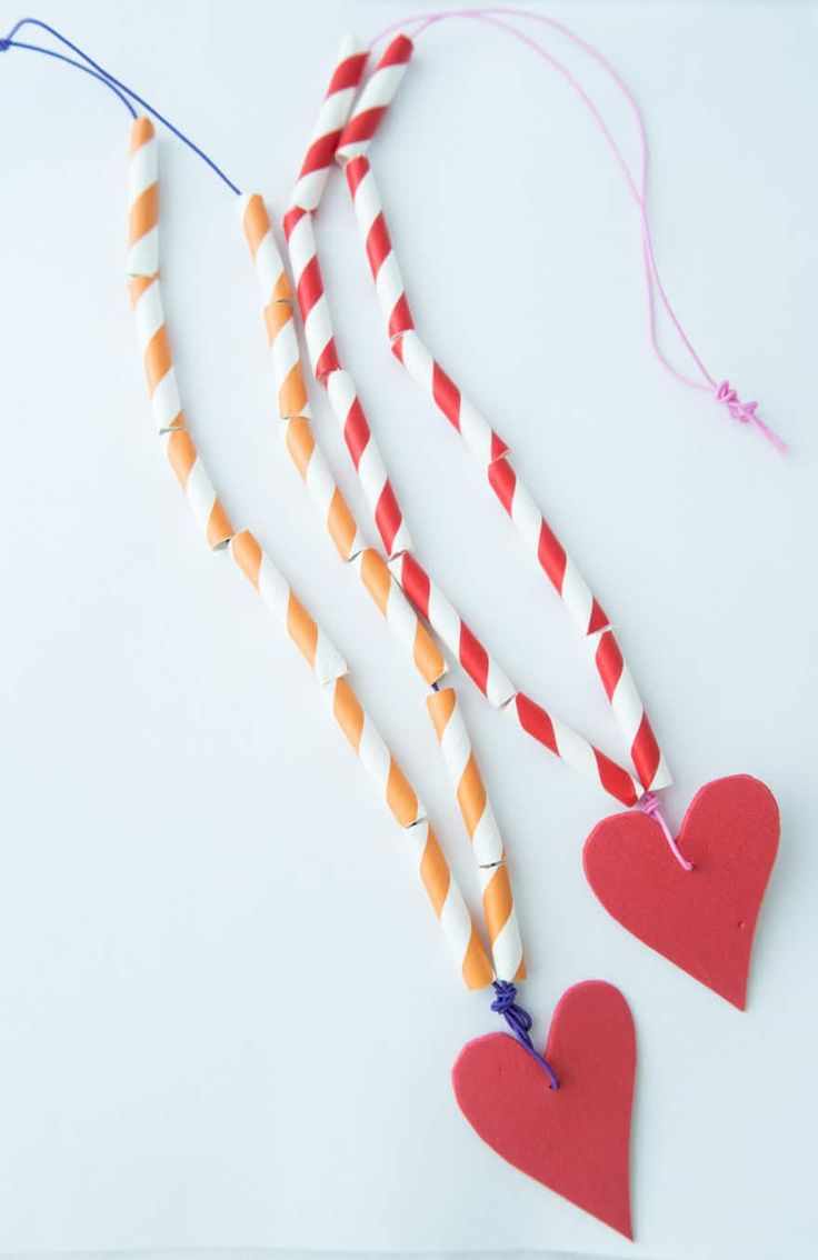 paper-straw-heart-necklaces