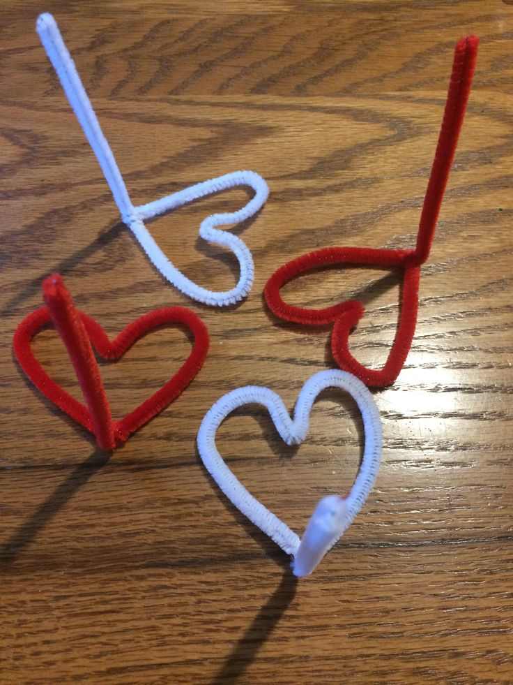 pipe-cleaner-heart-rings-valentine's-day-crafts-for-kids