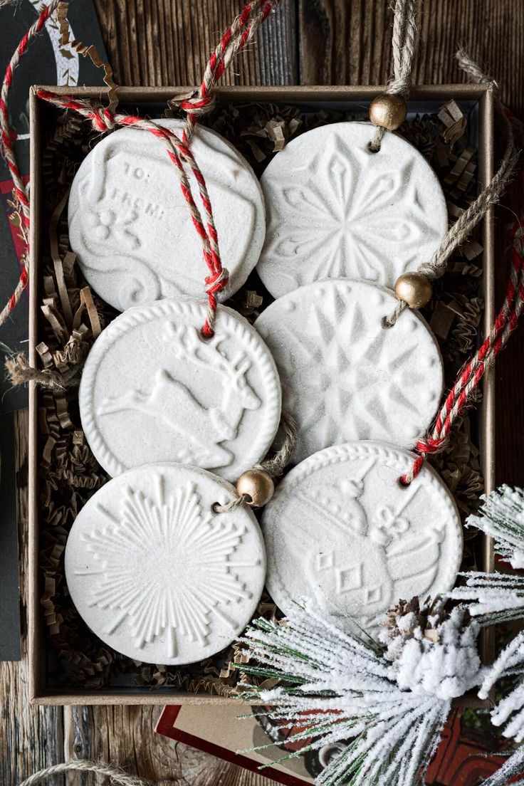 salt-dough-ornaments-diy-christmas-ornaments