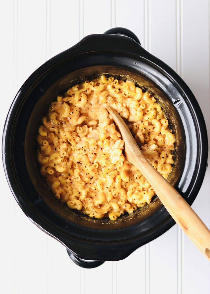 slow-cooker-mac-and-cheese