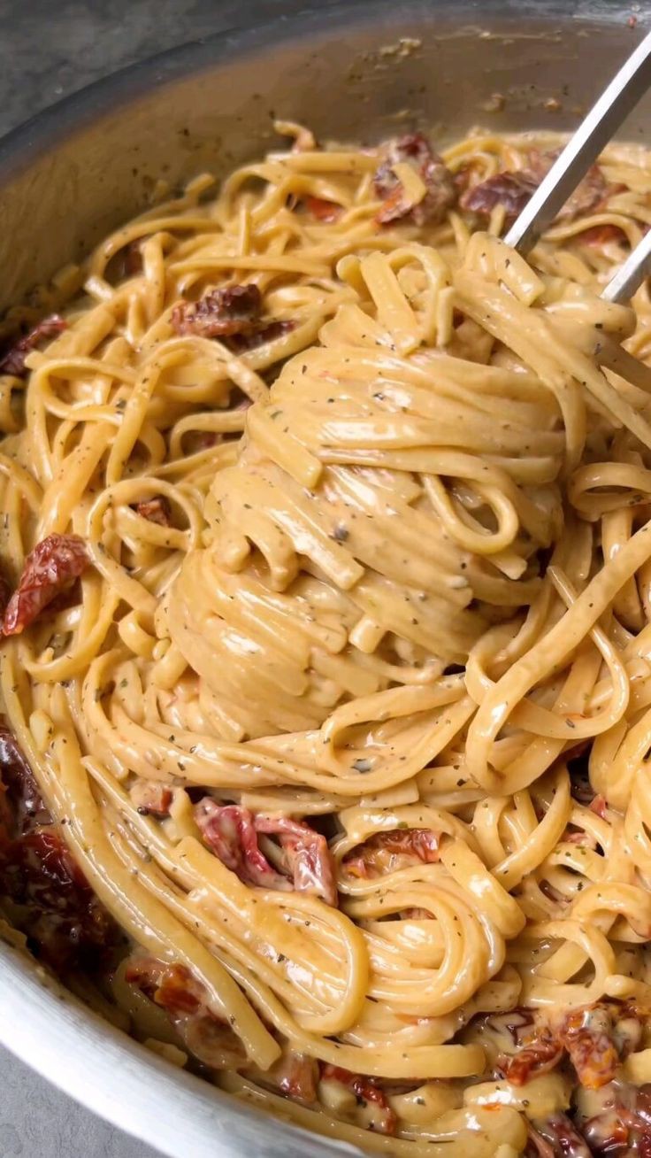 creamy-sun-dried-tomato-pasta