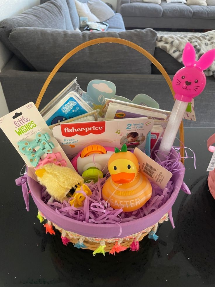 bookworm-easter-basket