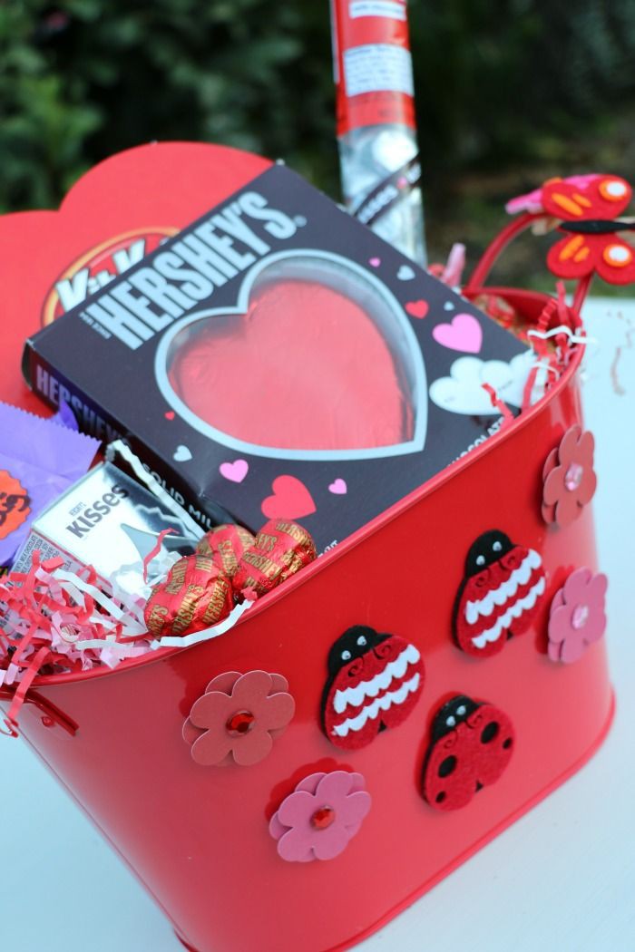 love-bug-basket-kids-valentine-basket-ideas