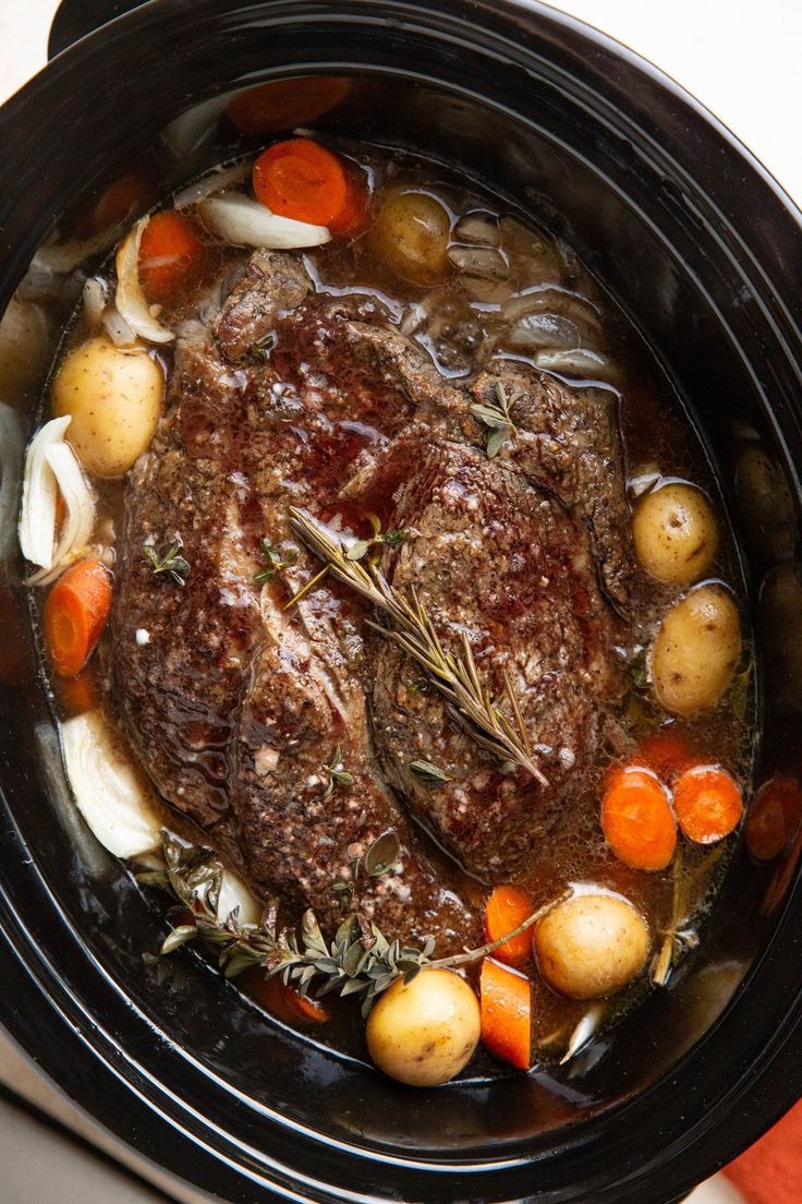 slow-cooker-pot-roast-slow-cooker-recipes-perfect-for-meal-prep