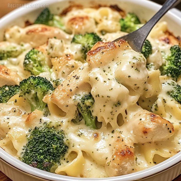 chicken-alfredo-with-broccoli