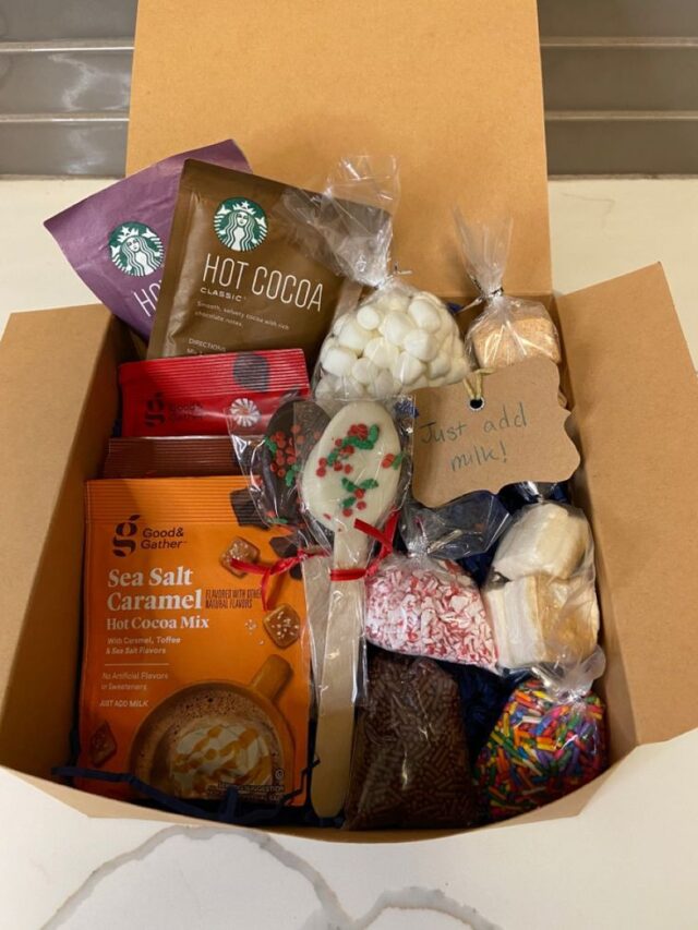 22 Essential Valentine Care Package Ideas To Melt Their Heart Anuri S