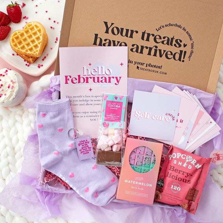 subscription-box-for-new-moms-valentines-gift-for-new-moms